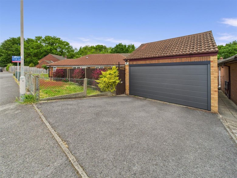 Photo of Ascot Drive, Mansfield