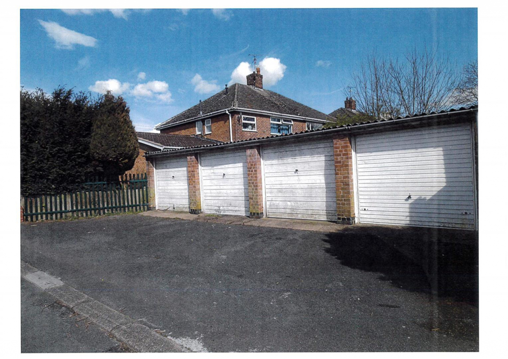 Photo of Lock-Up Garages, Spinney Close, Kirkby-In-Ashfield, Nottingham